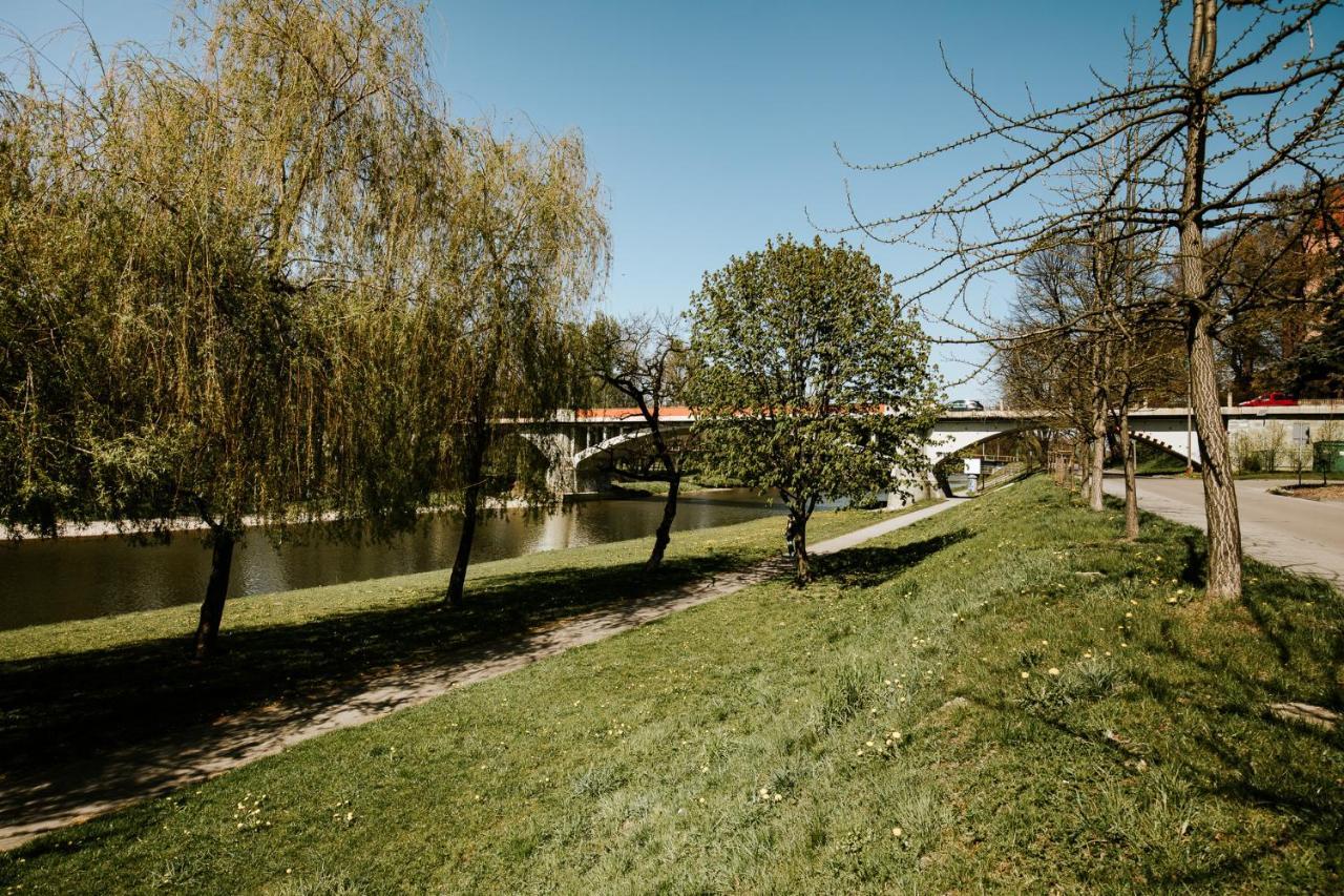 River Side Residence 3/18 Oswiecim Bagian luar foto